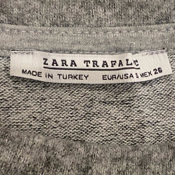 Zara Bell sleeve Top - Picture 5 of 5